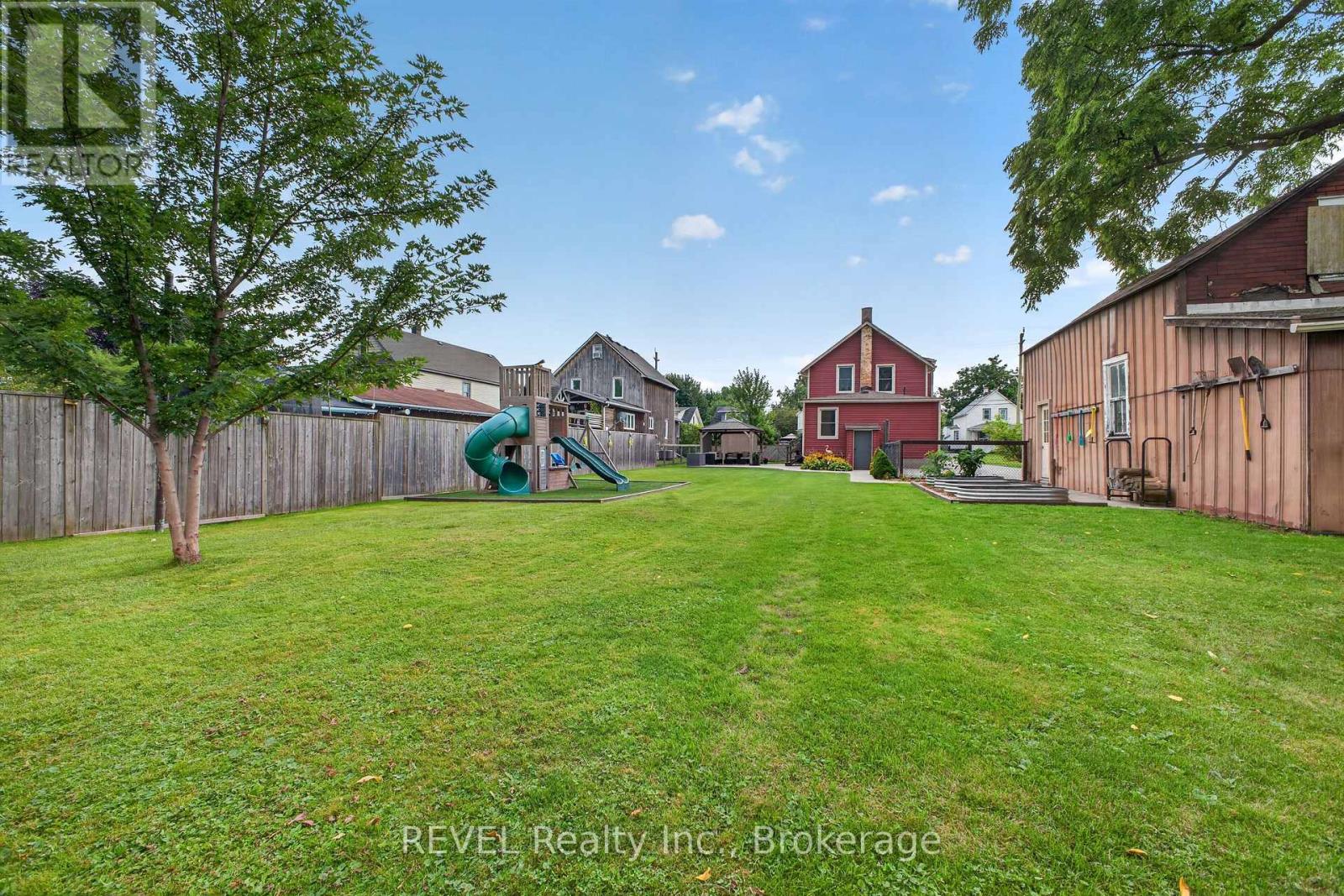 312 PHIPPS STREET - Image 29