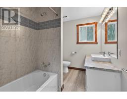 90 Farlain Lake Road W, Tiny, ON L9M0B9 Photo 12