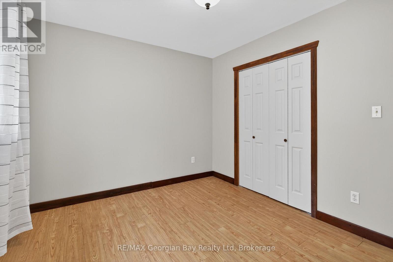 90 FARLAIN LAKE ROAD W - 15