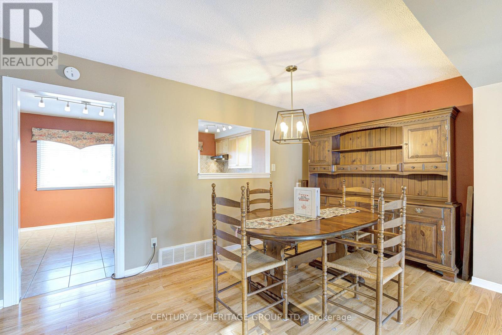 #73 145 RICE AVENUE - 10
