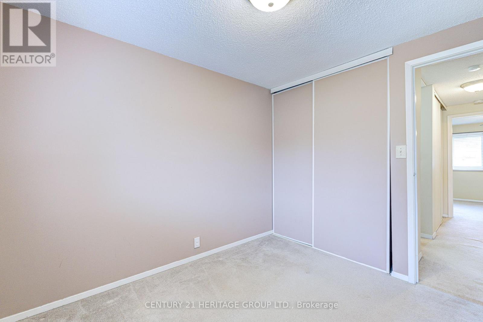 #73 145 RICE AVENUE - 25