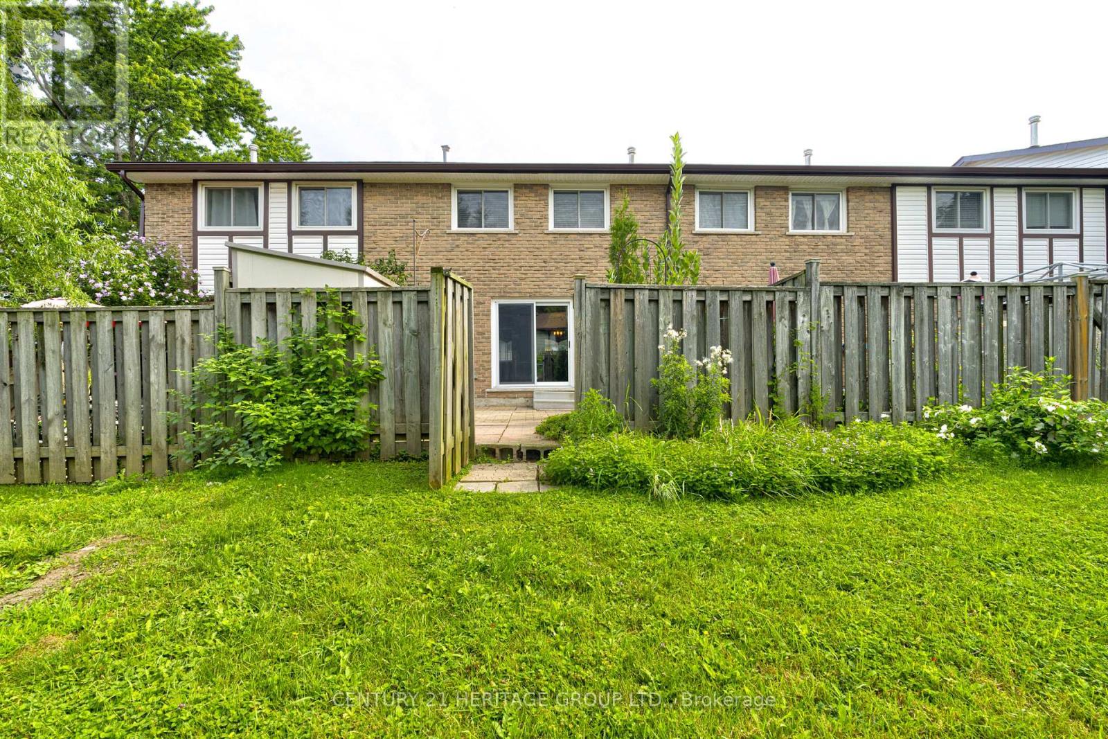 #73 145 RICE AVENUE - 34