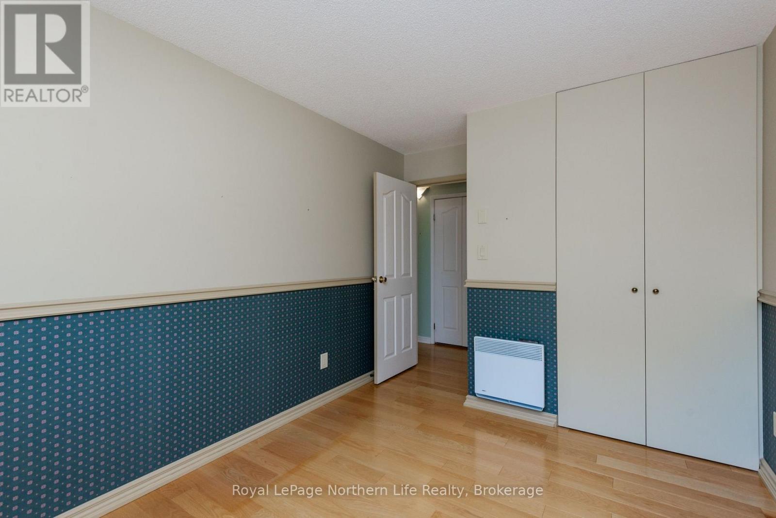 #302 161 LINDSAY STREET - Image 20