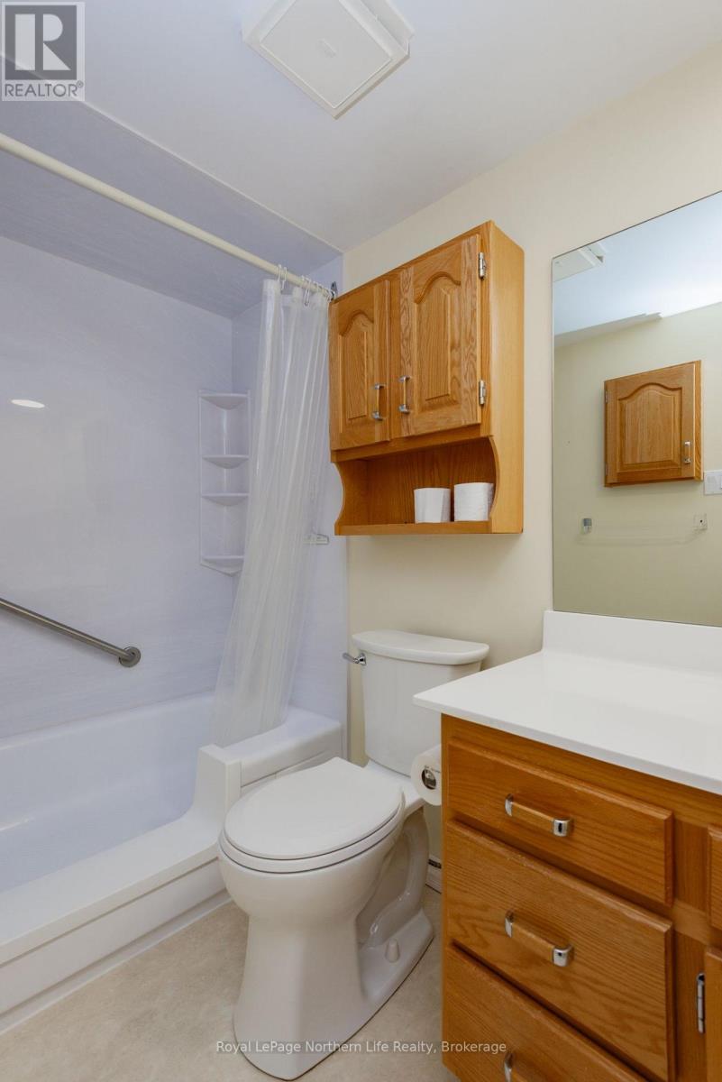 #302 161 LINDSAY STREET - 28
