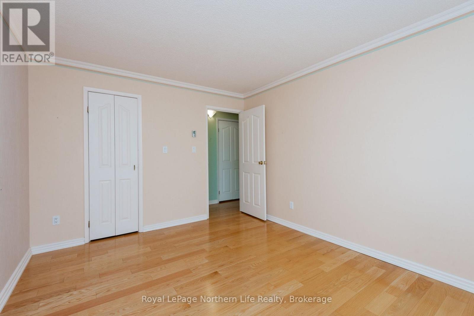 #302 161 LINDSAY STREET - Image 25