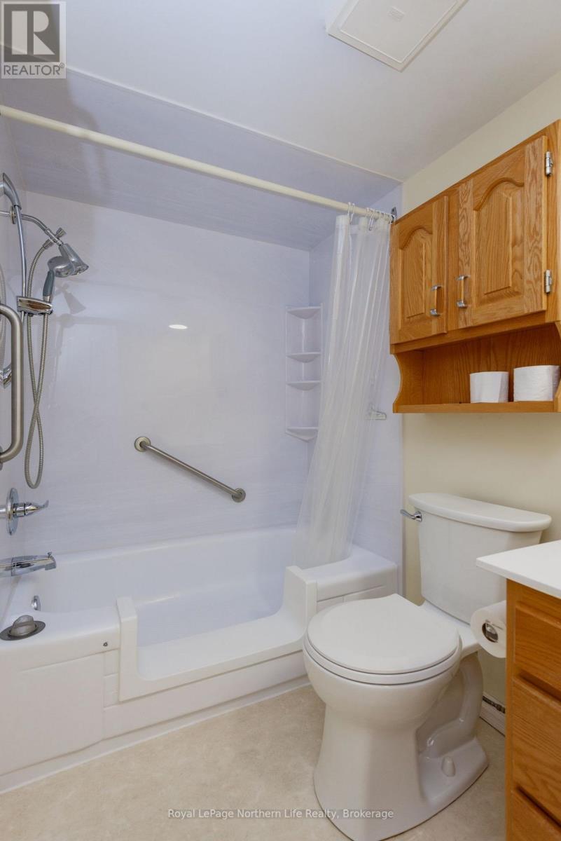 #302 161 LINDSAY STREET - Image 27