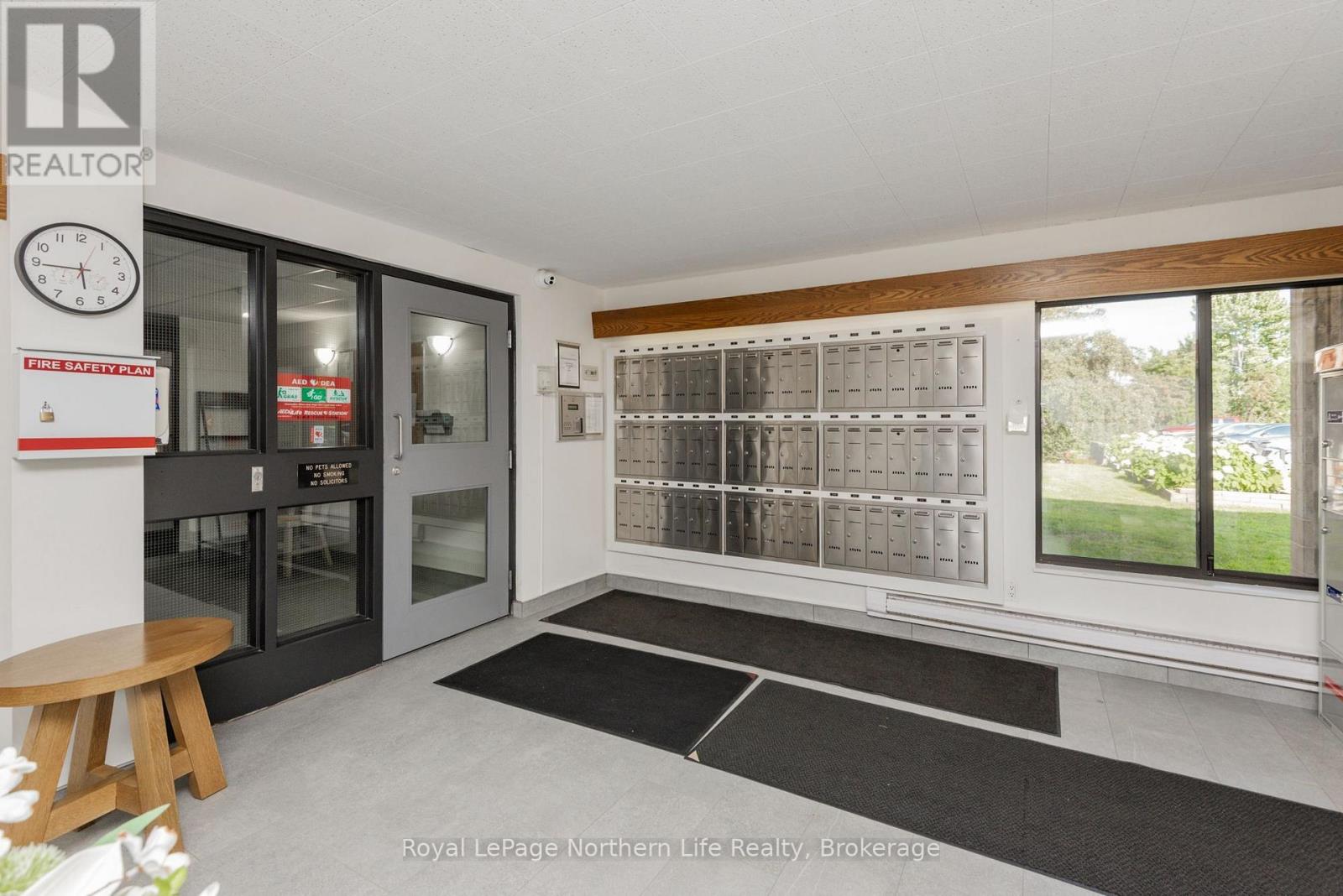 #302 161 LINDSAY STREET - 3