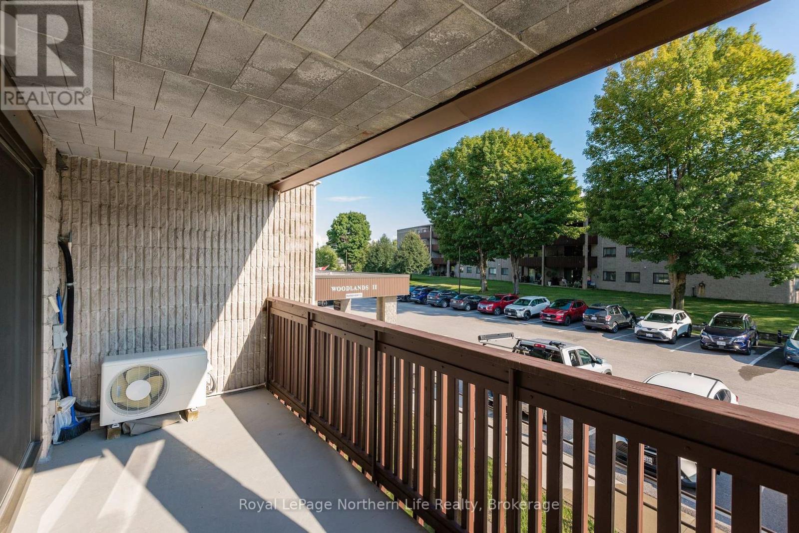 #302 161 LINDSAY STREET - 31