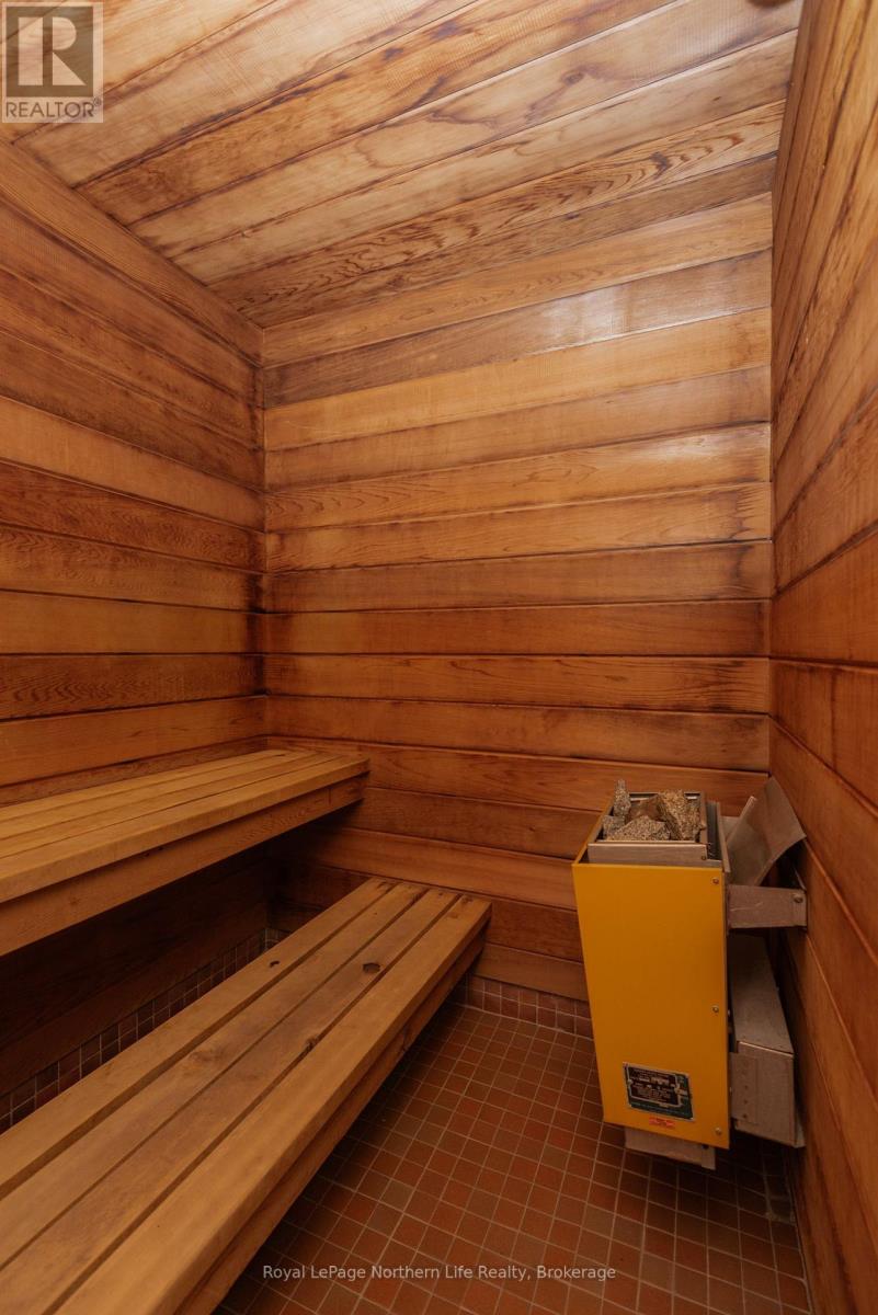 #302 161 LINDSAY STREET - Image 39