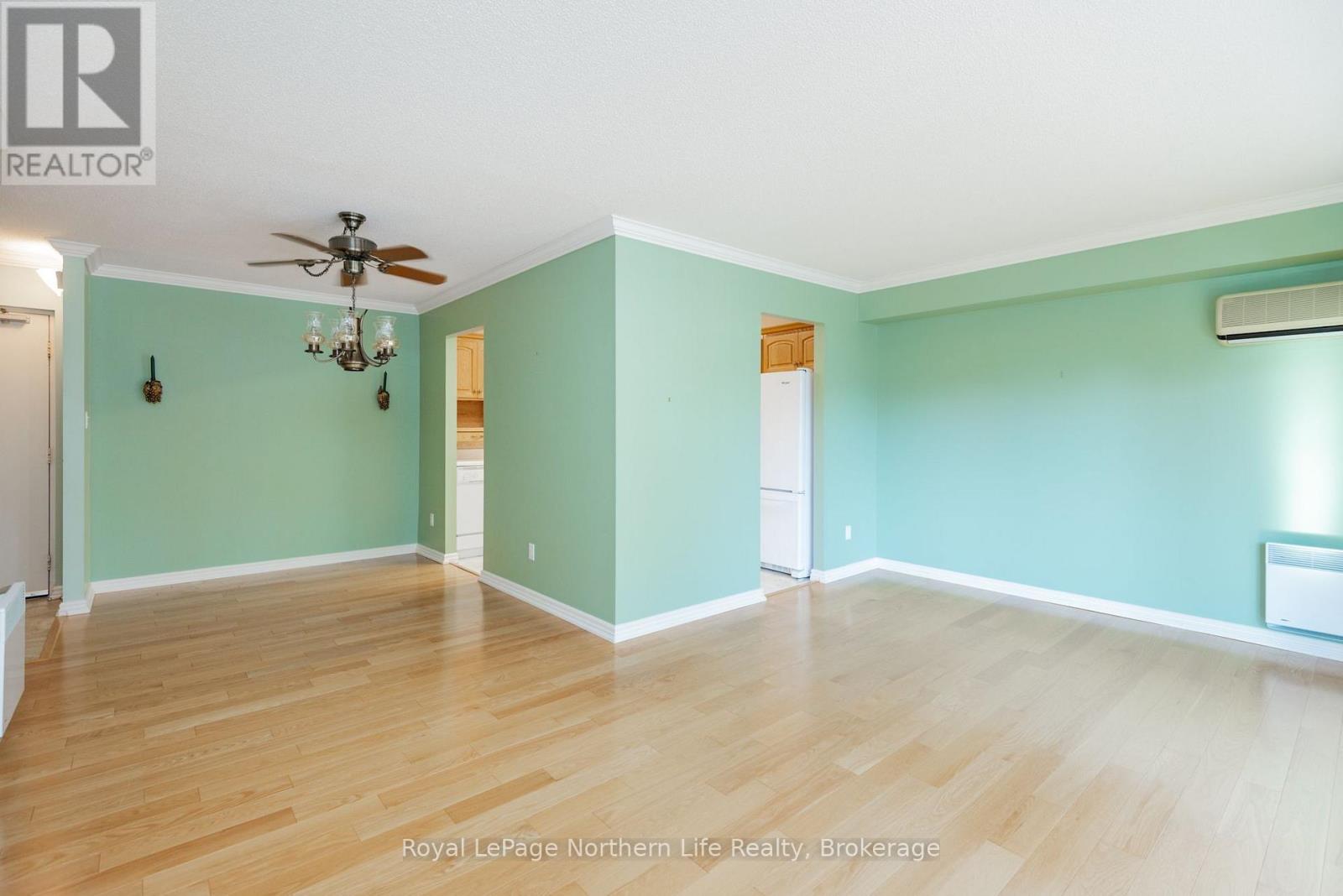 #302 161 LINDSAY STREET - 8