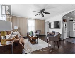 Bedroom 3 - 4235 Fly Road, Lincoln, ON L0R1G0 Photo 6