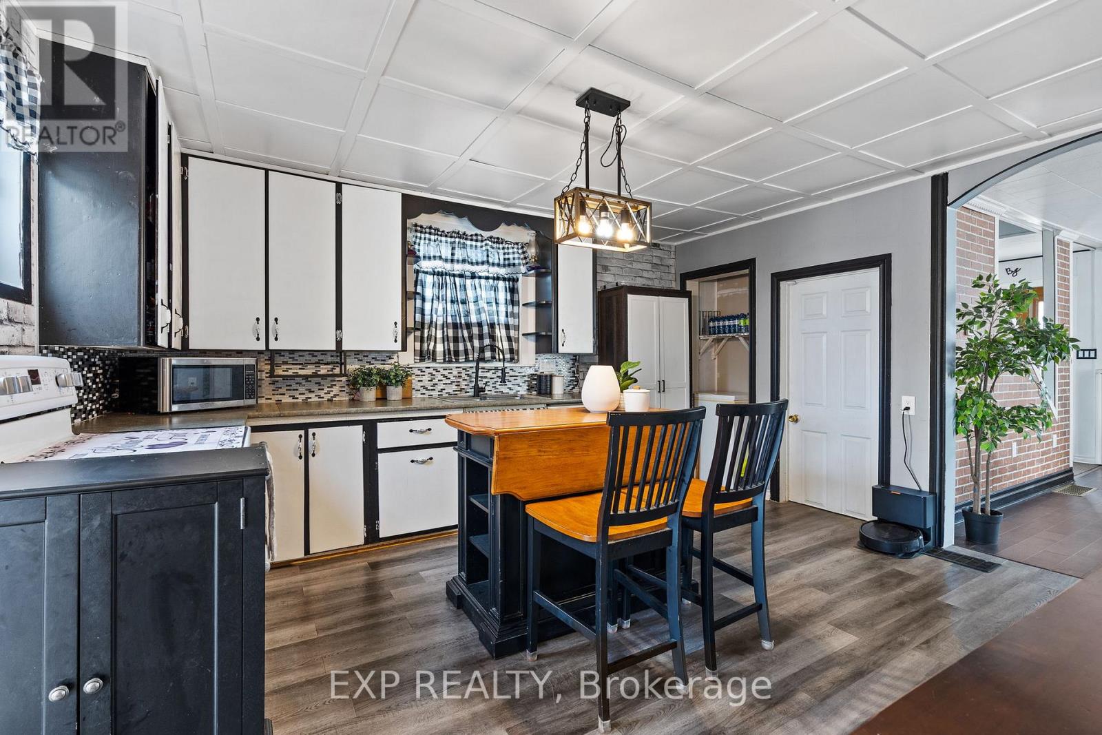 4235 FLY ROAD - Image 12