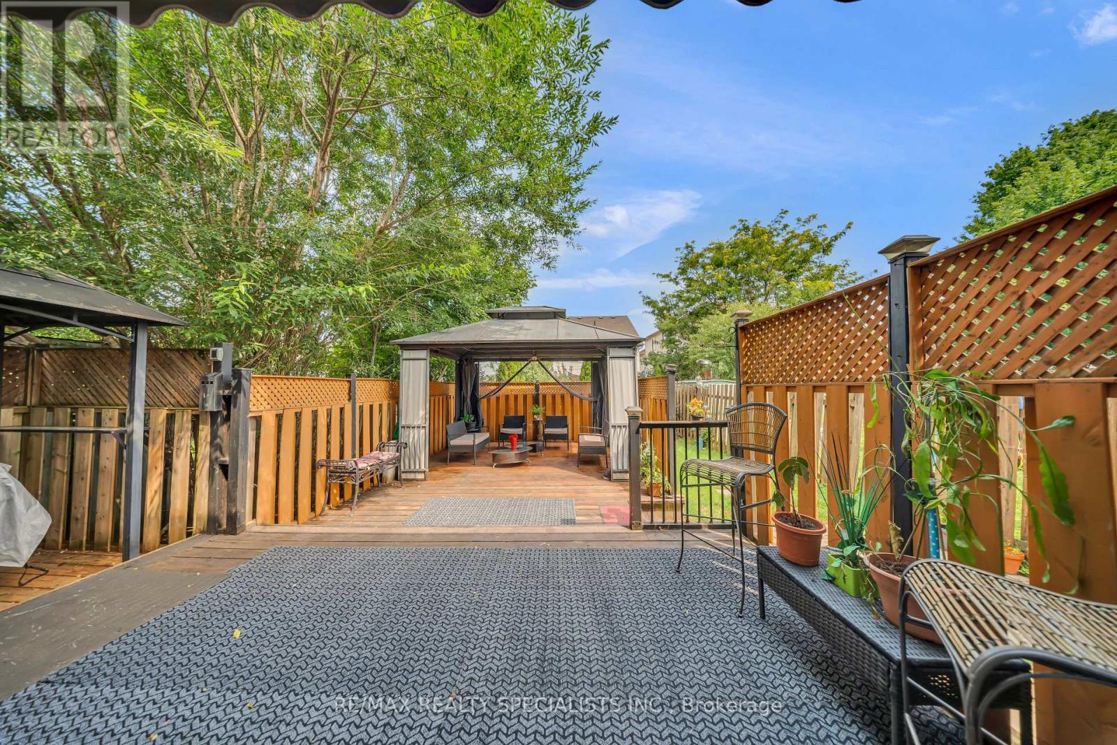 17 BUCKTHORN CRESCENT W - Image 38