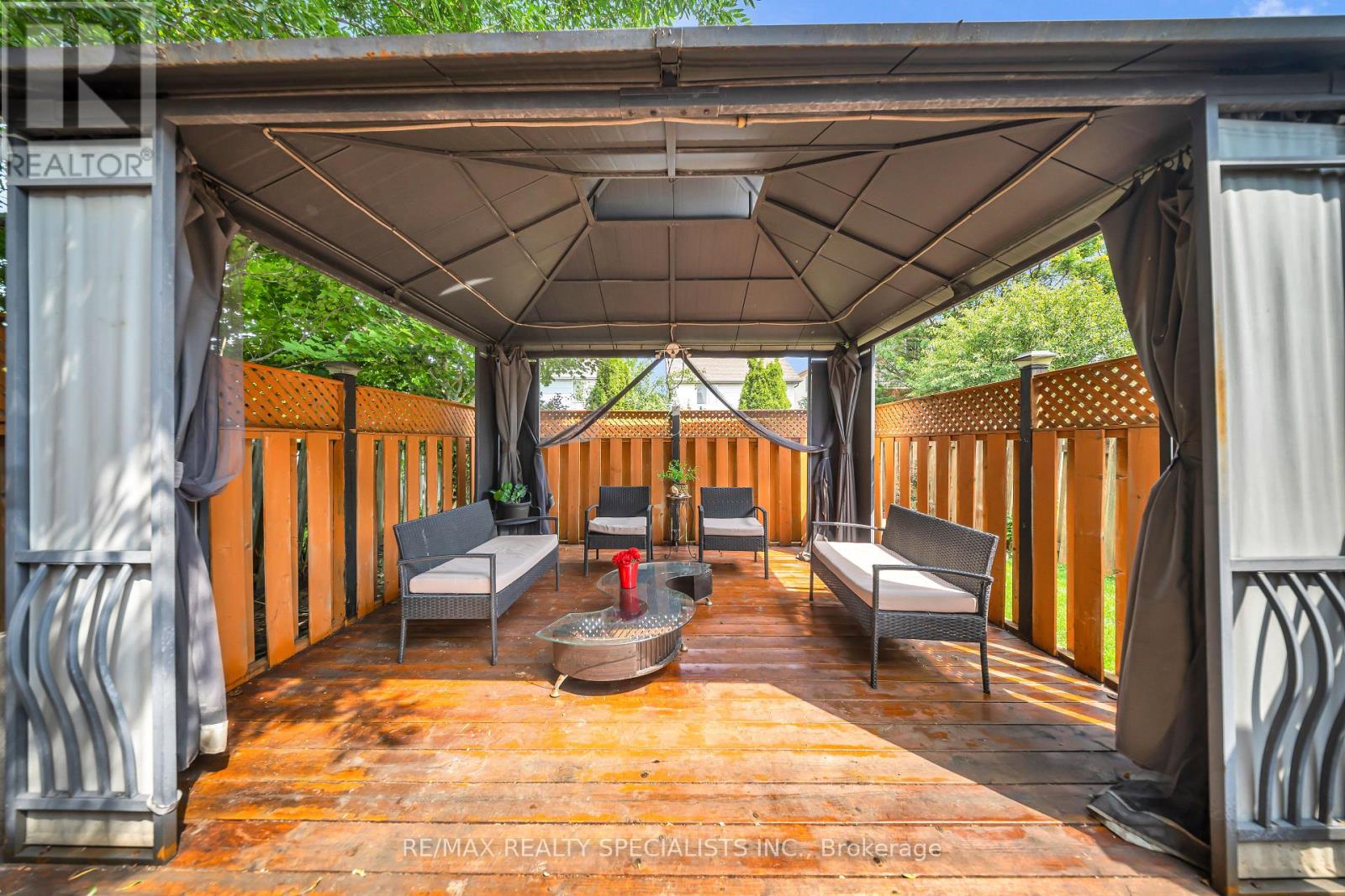 17 BUCKTHORN CRESCENT W - Image 39