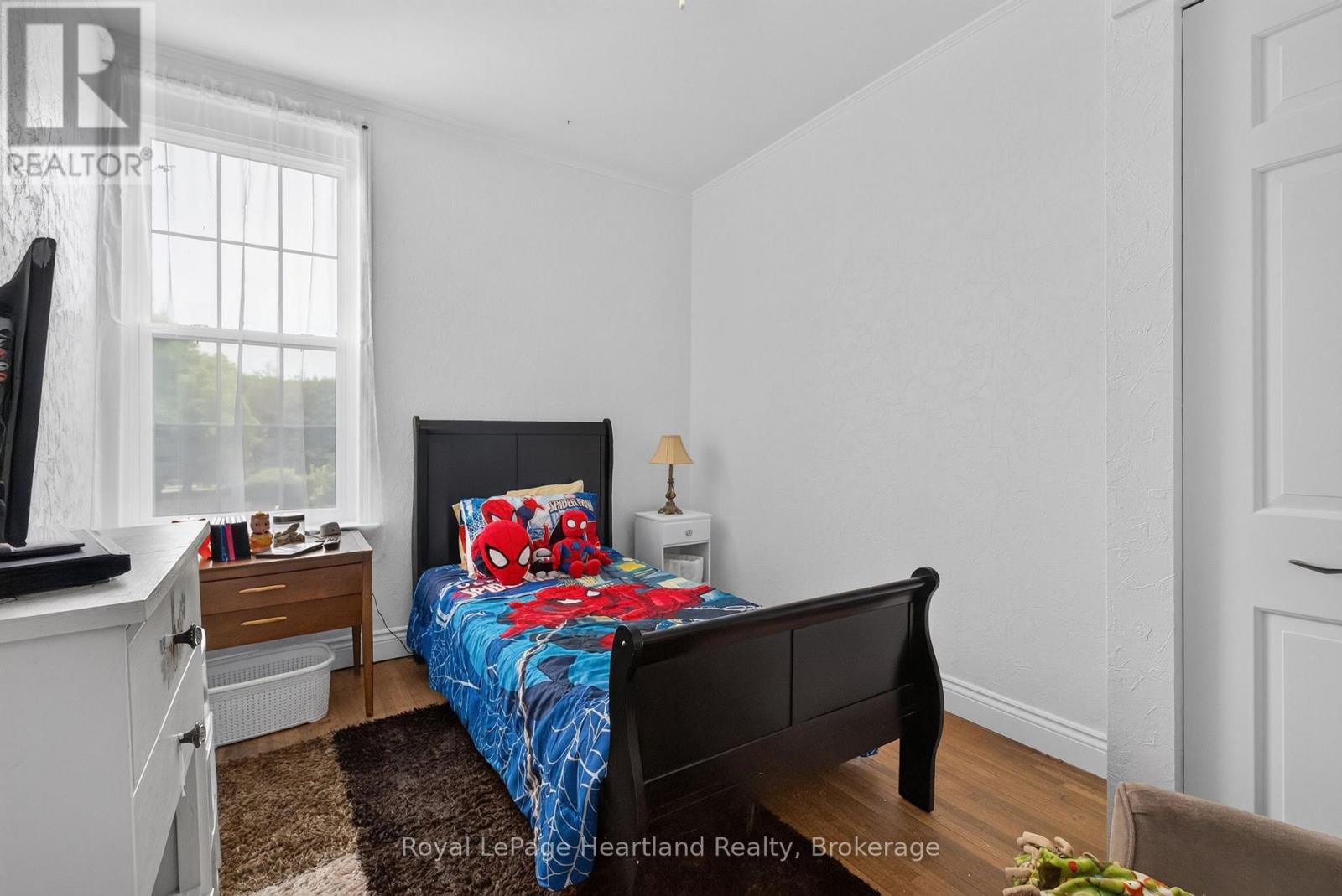 638 HAVELOCK STREET - Image 24