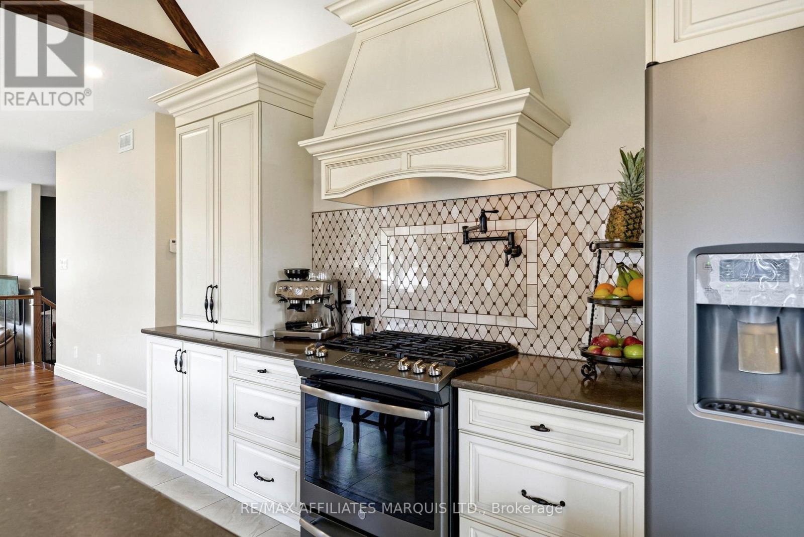 38 FOREST HILL ROAD - Image 17