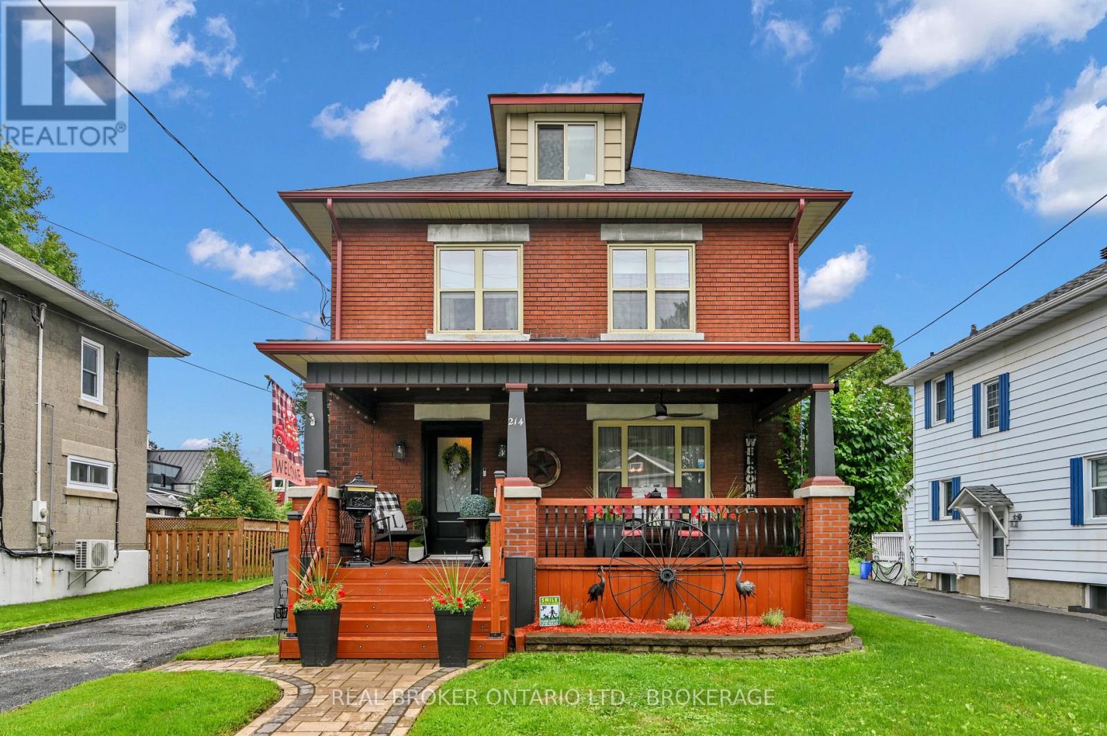 214 FOURTH STREET W - 1