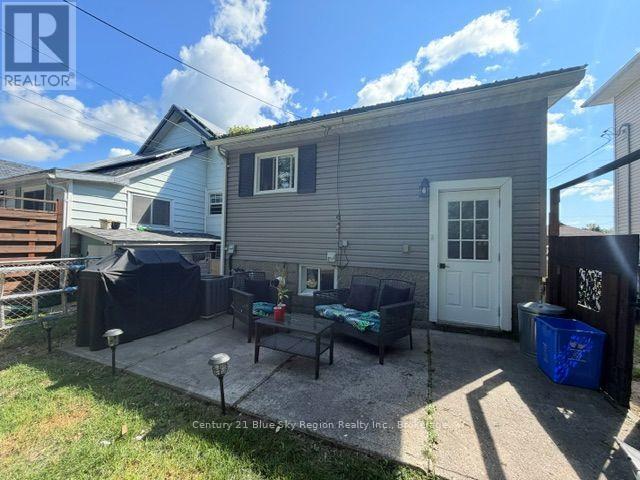 425 KING STREET W - Image 16