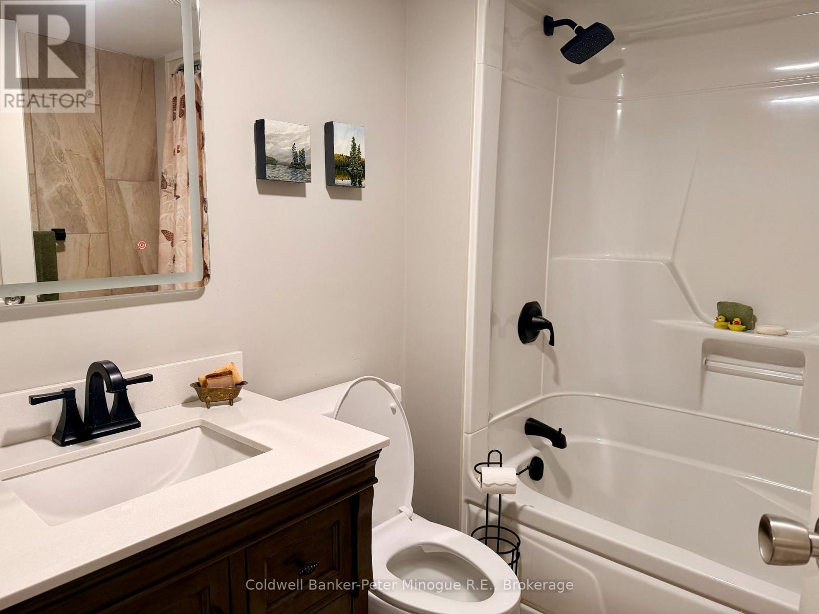 #B-02 425 WILLIAM STREET - Image 11