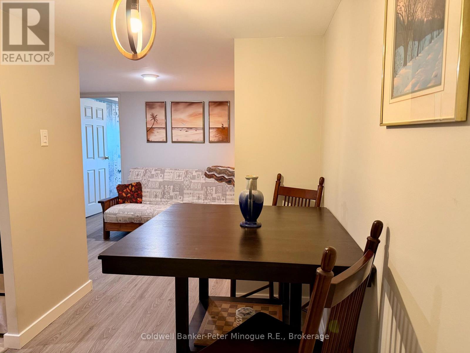 #B-02 425 WILLIAM STREET - 13