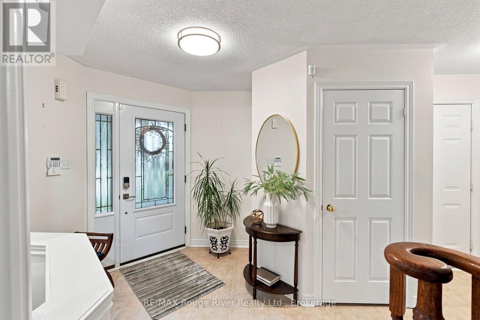 26 WOODLANDS AVENUE - Image 4