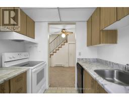 D - 31 Woodvale Green Street, Ottawa, ON K2G4H3 Photo 18