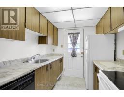 D - 31 Woodvale Green Street, Ottawa, ON K2G4H3 Photo 15