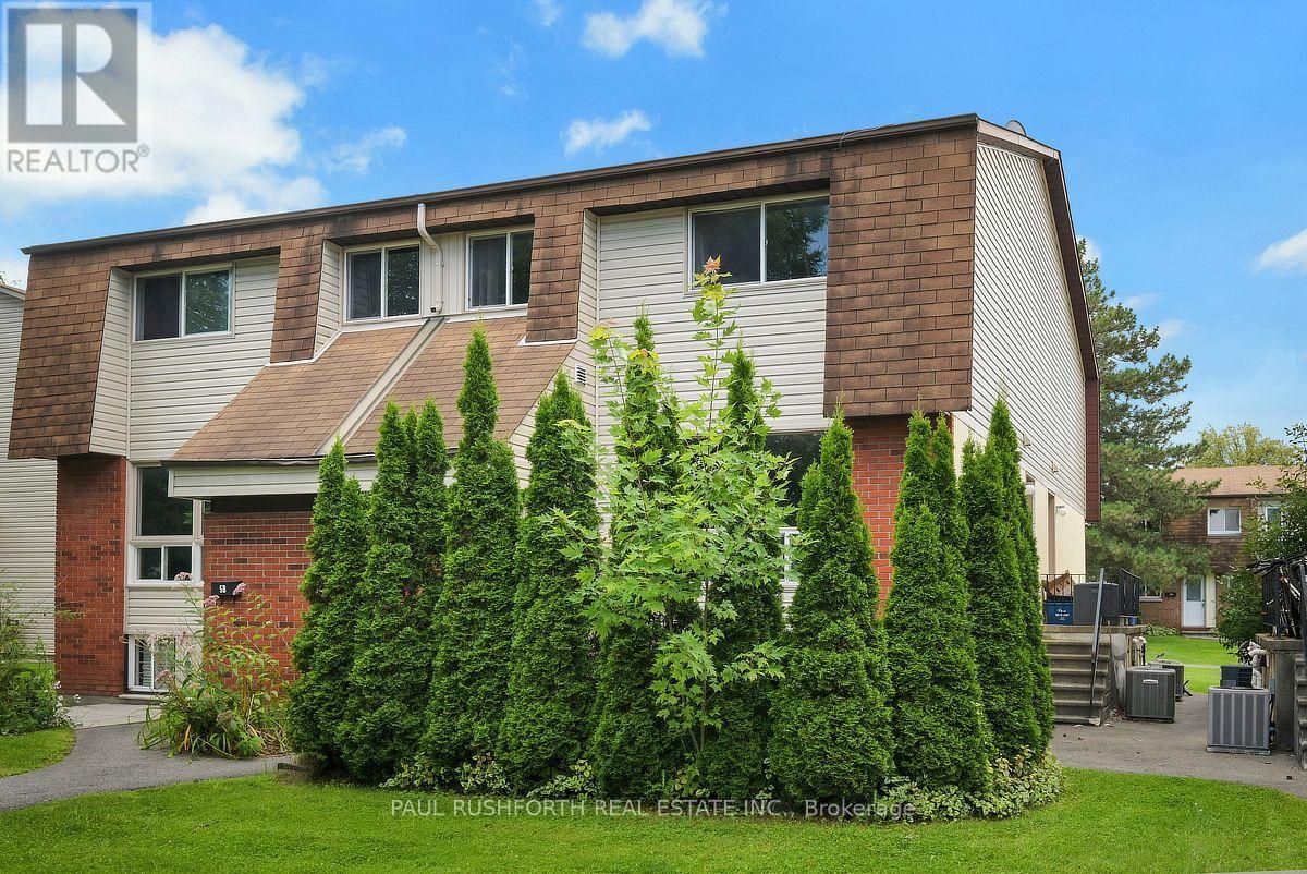 3 Bed, 2 Bath House for Sale in Ottawa – D – 5 SONNET CRESCENT, Ottawa – MLS# X13670396 - Image 2
