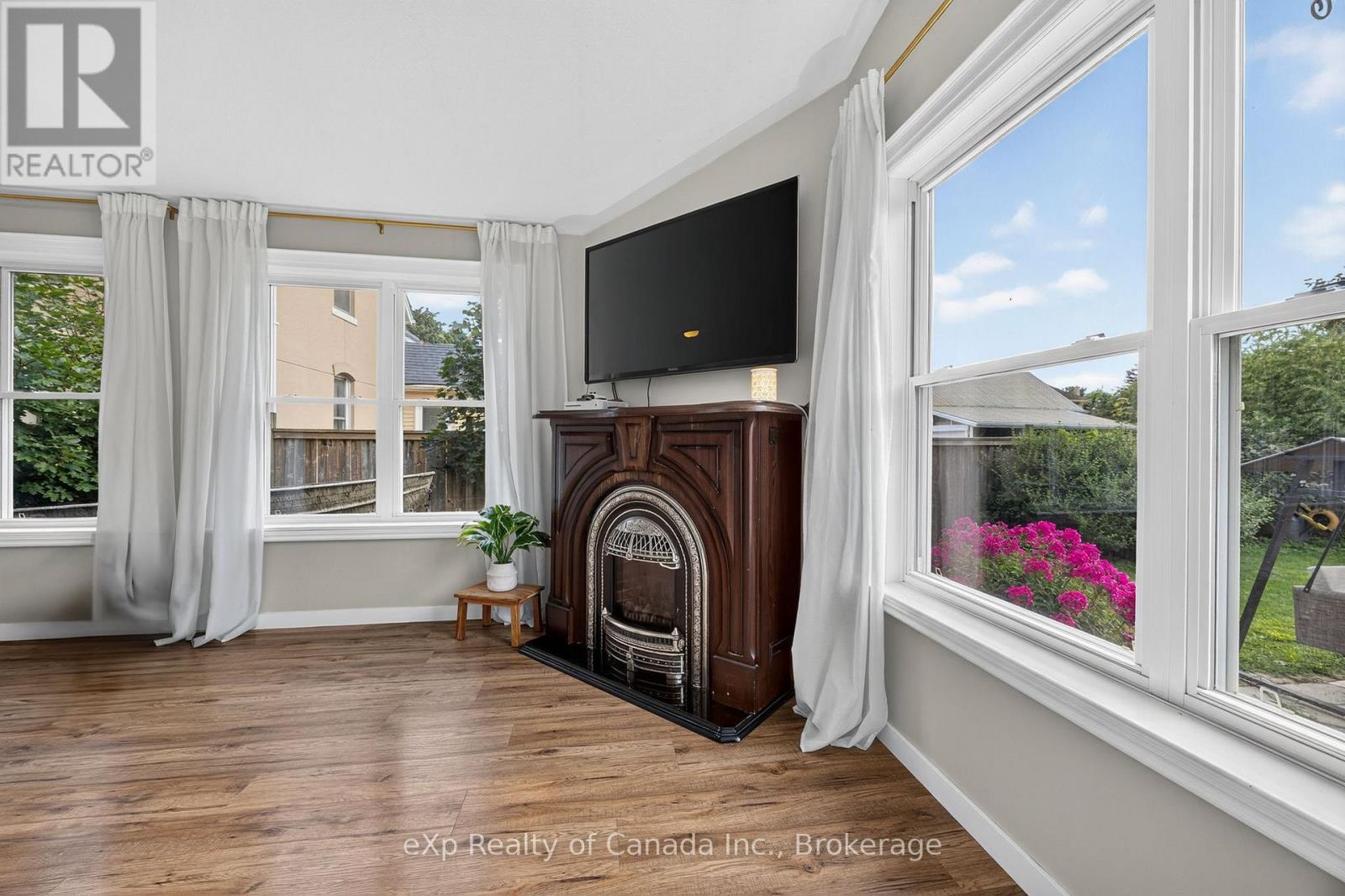 24 STOVER STREET S - Image 25