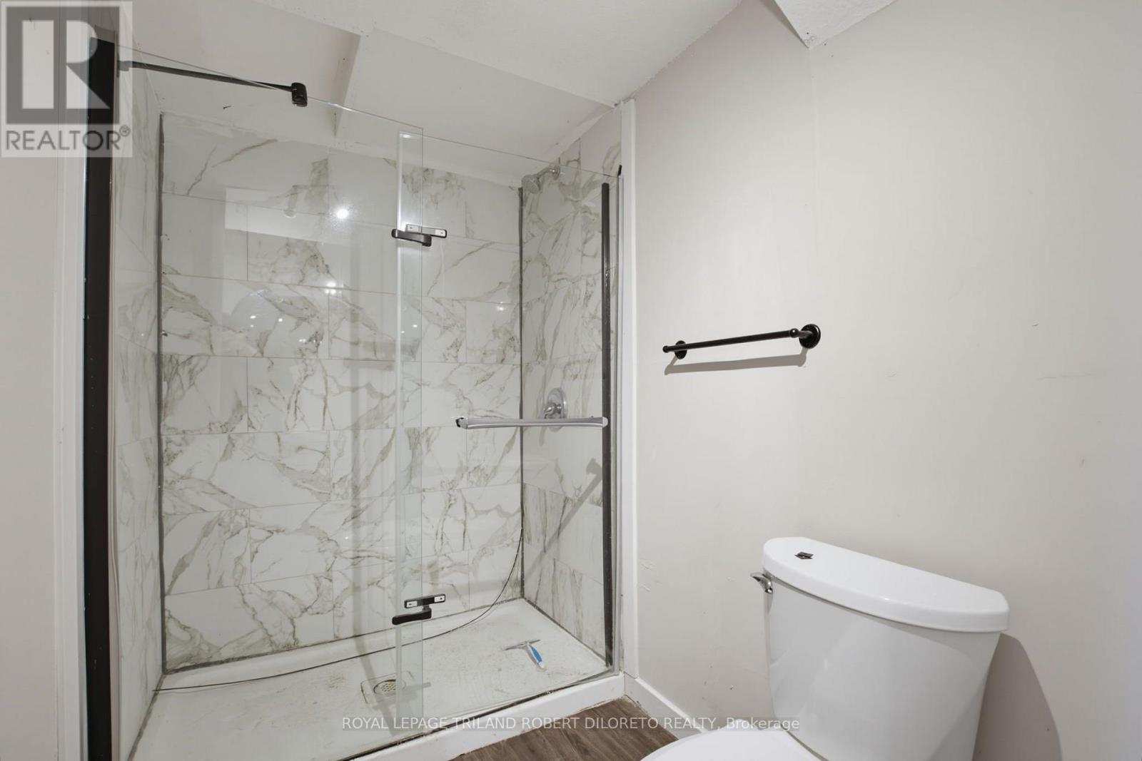 7 ELMHURST STREET - Image 39