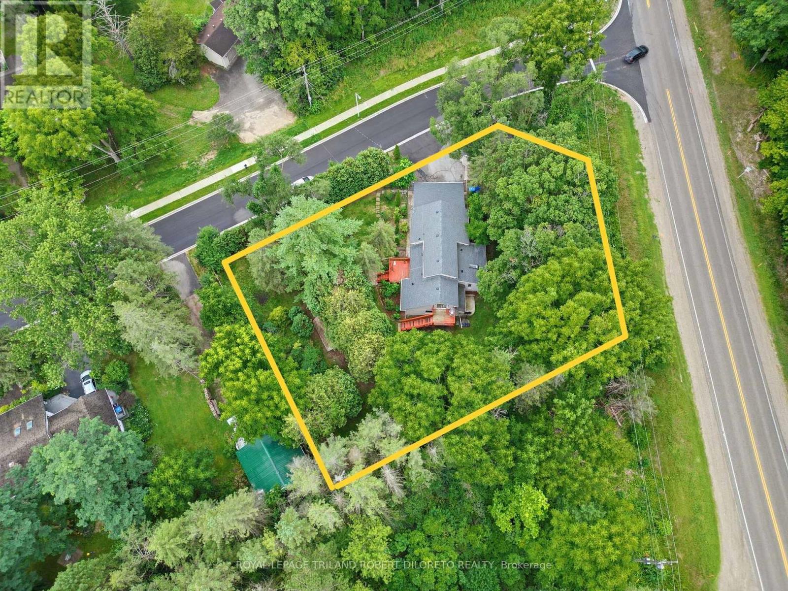 7 ELMHURST STREET - Image 4