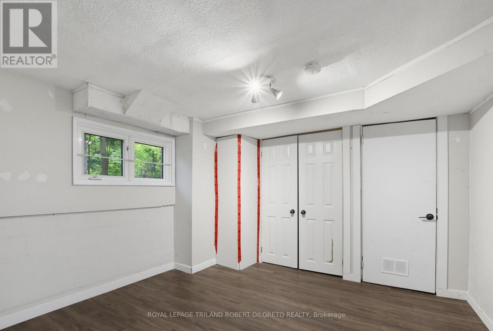 7 ELMHURST STREET - Image 41
