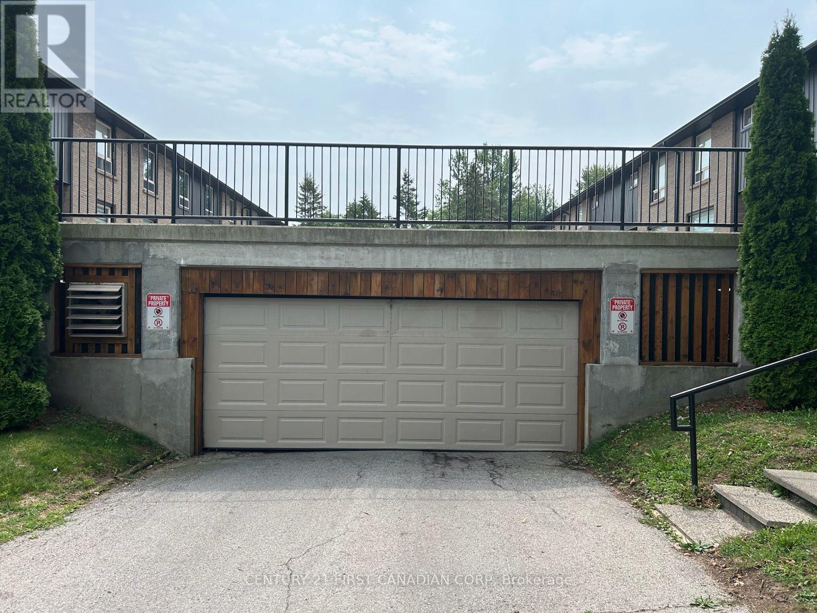 757 BERKSHIRE DRIVE - 8