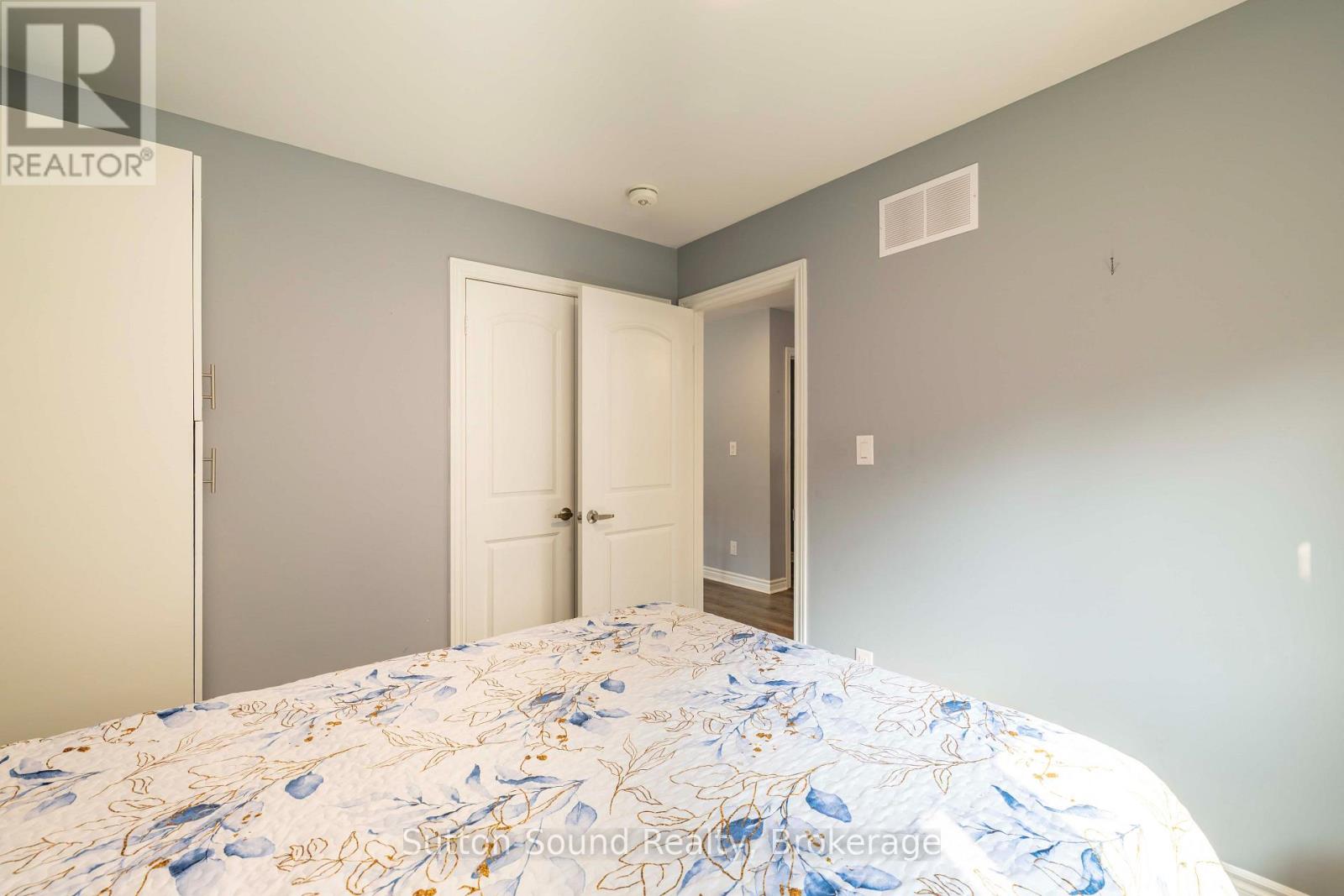 921 8TH AVENUE W - Image 12