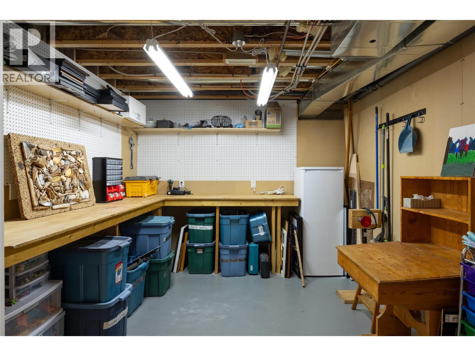 #8 4610 20 Street - 25