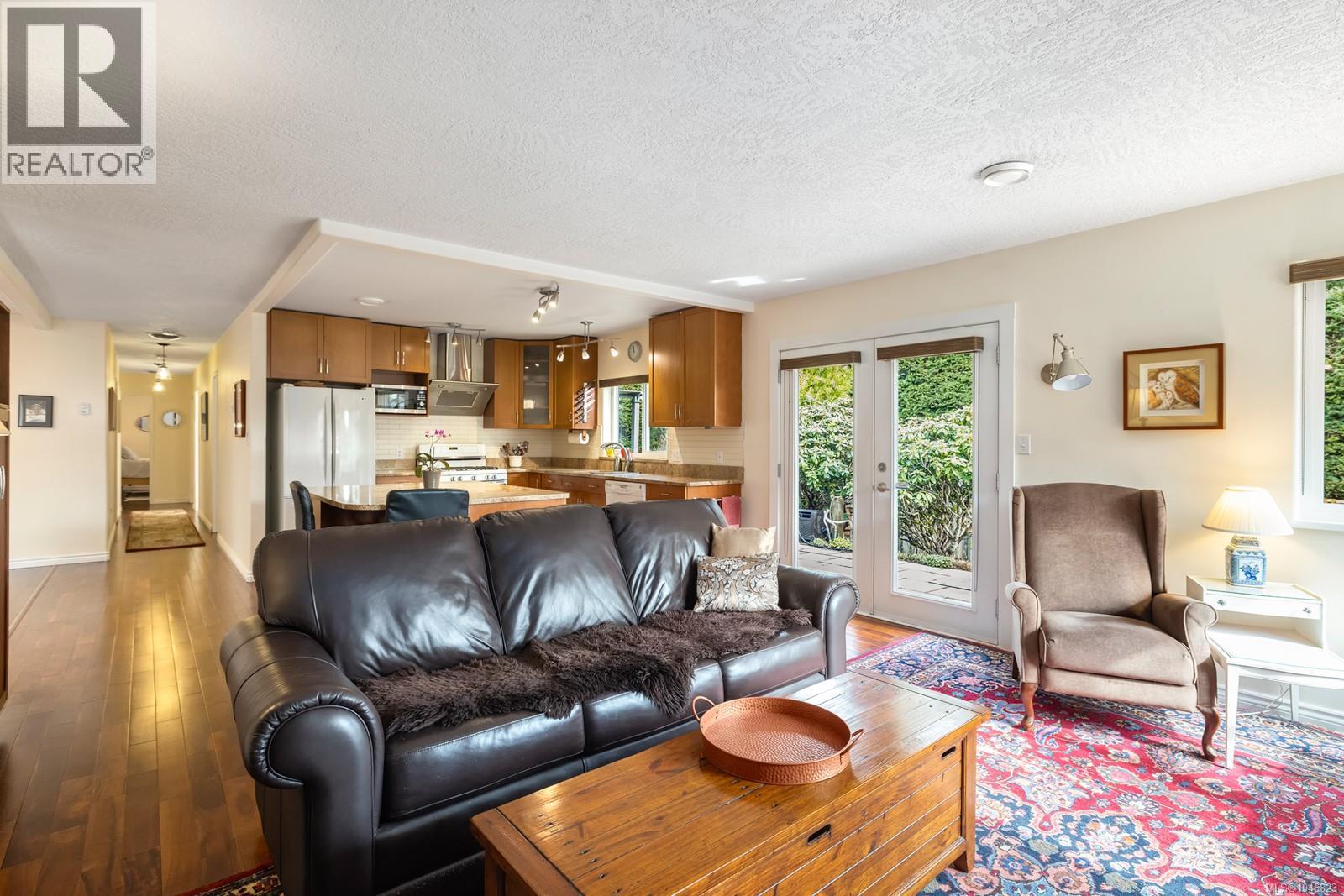 #5 3285 Ash Rd - 12