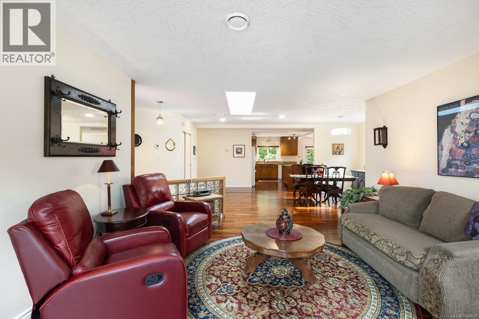 #5 3285 Ash Rd - 19