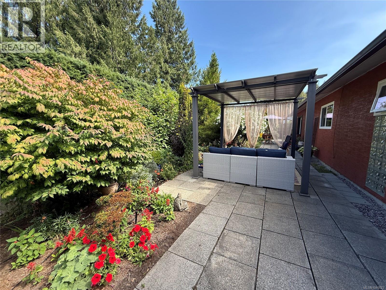 #5 3285 Ash Rd - Image 40