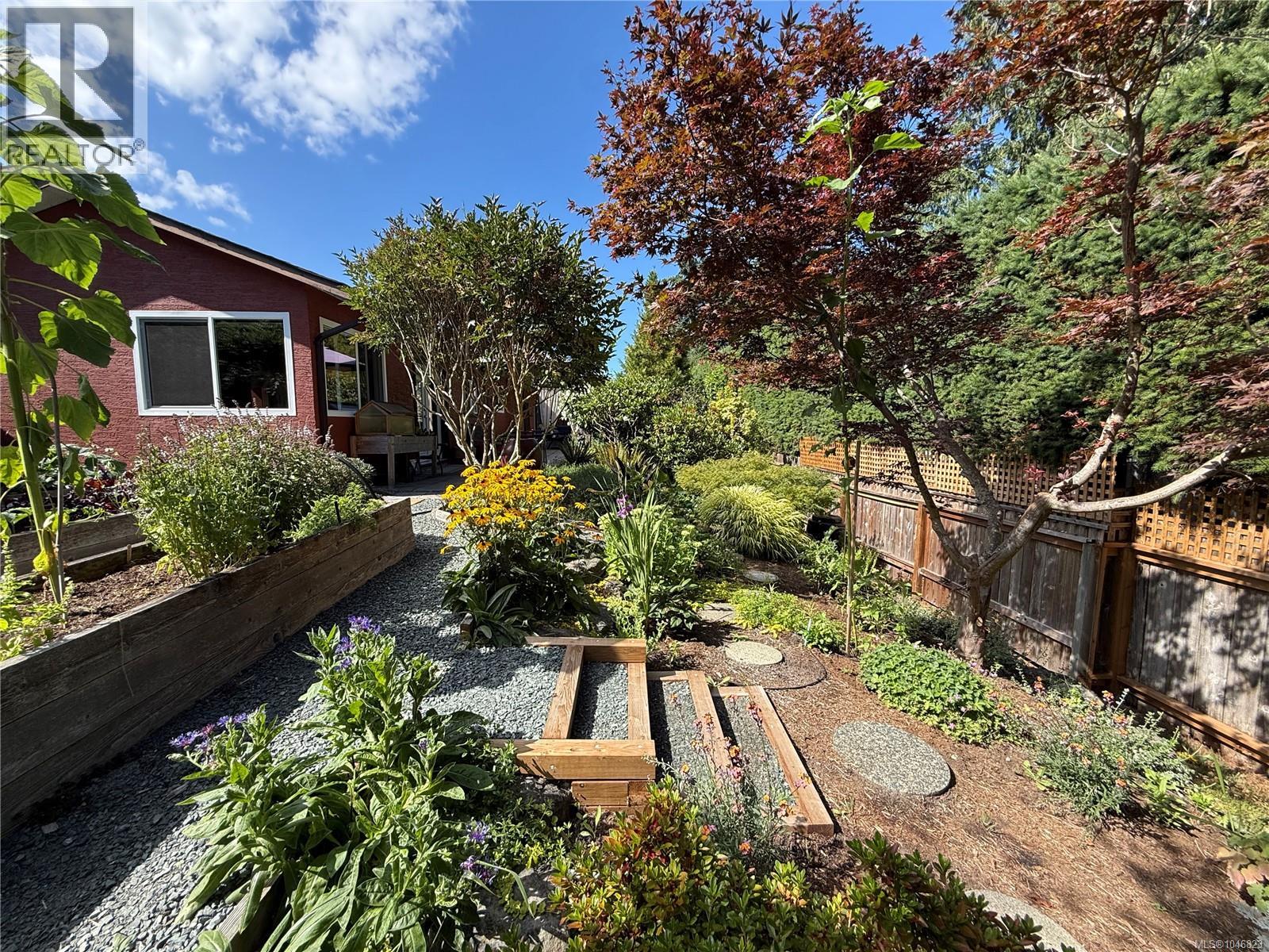 #5 3285 Ash Rd - Image 45