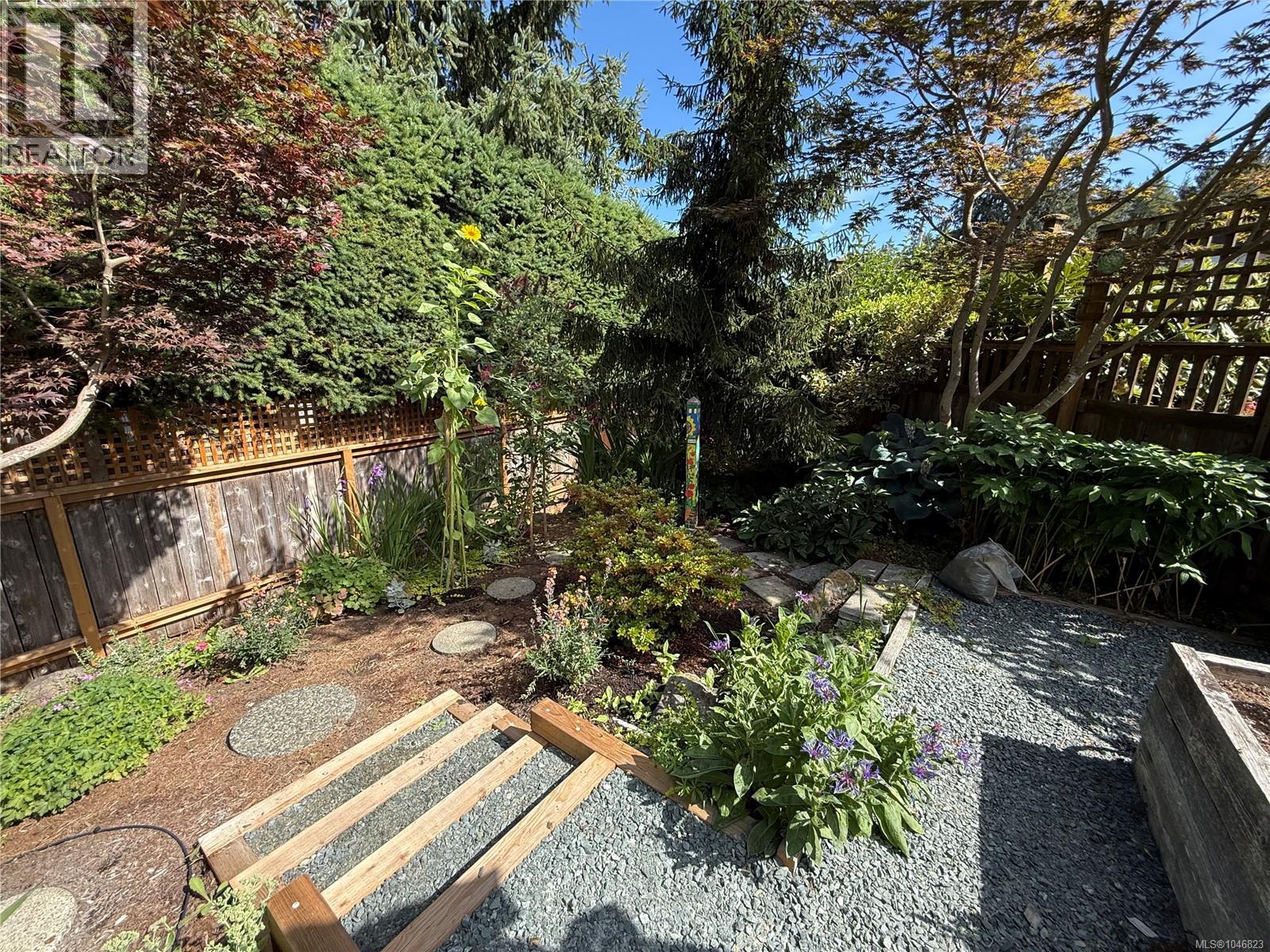 #5 3285 Ash Rd - Image 48
