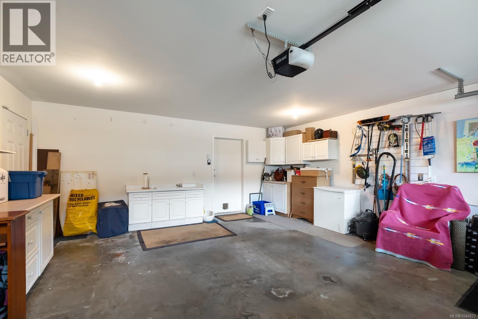 #5 3285 Ash Rd - 52