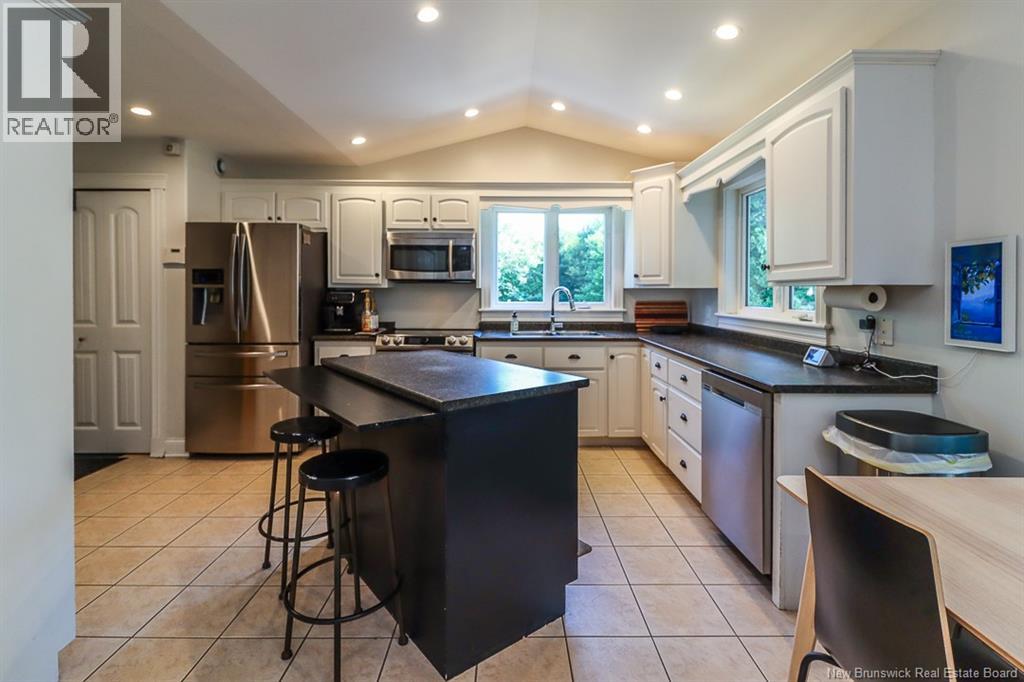 108 Hazelton Drive - Image 17