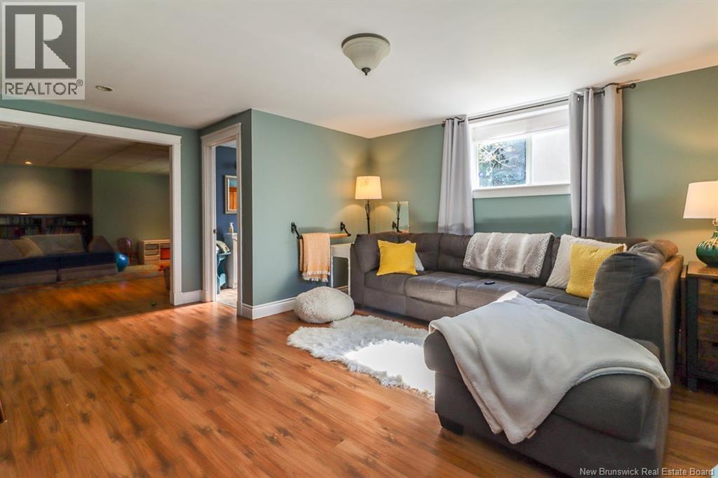 108 Hazelton Drive - Image 43