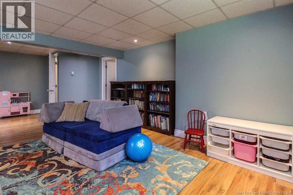 108 Hazelton Drive - Image 37