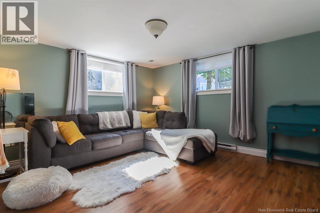 108 Hazelton Drive - Image 42