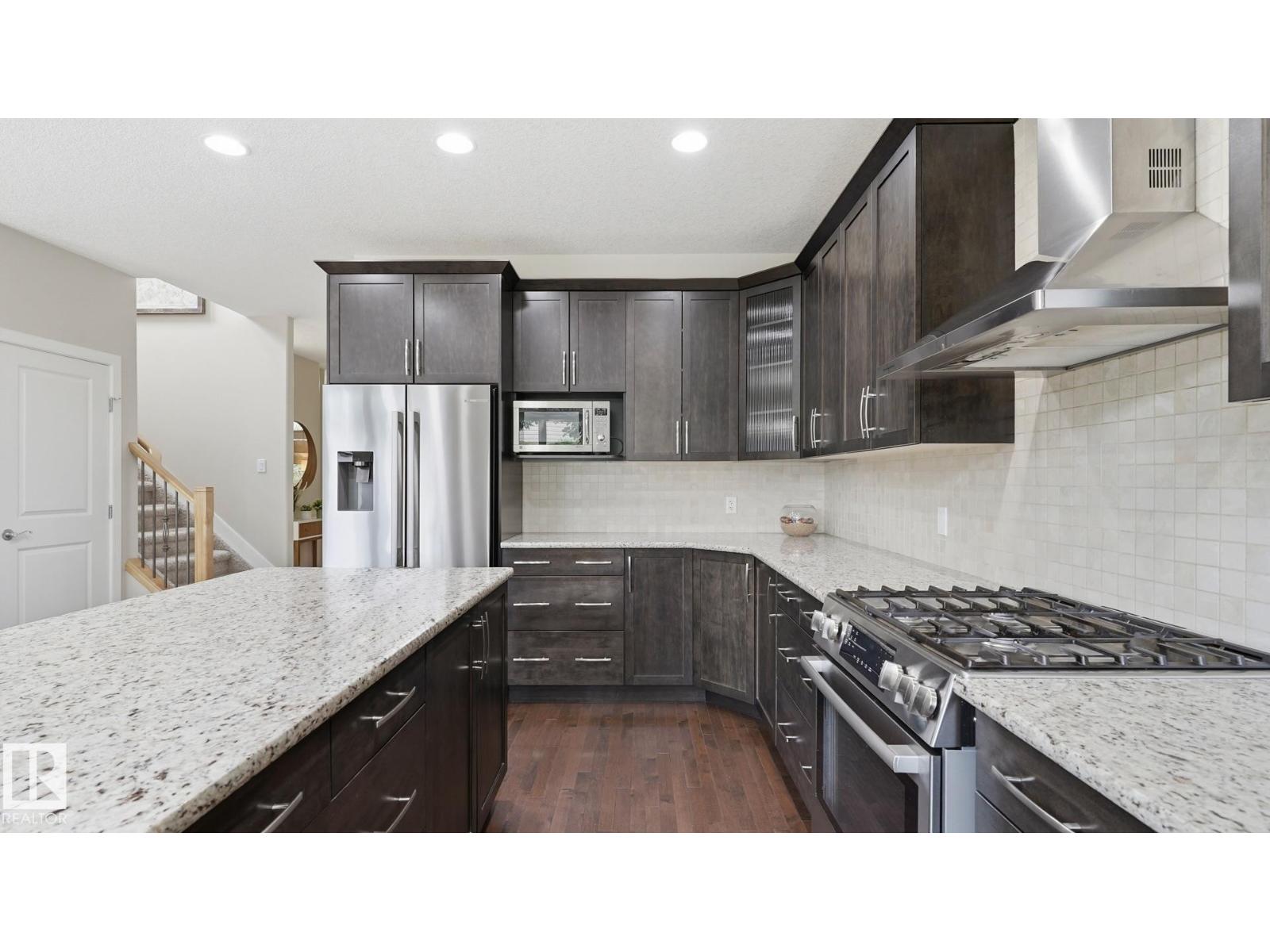 9847 92 Avenue NW - Photo 15