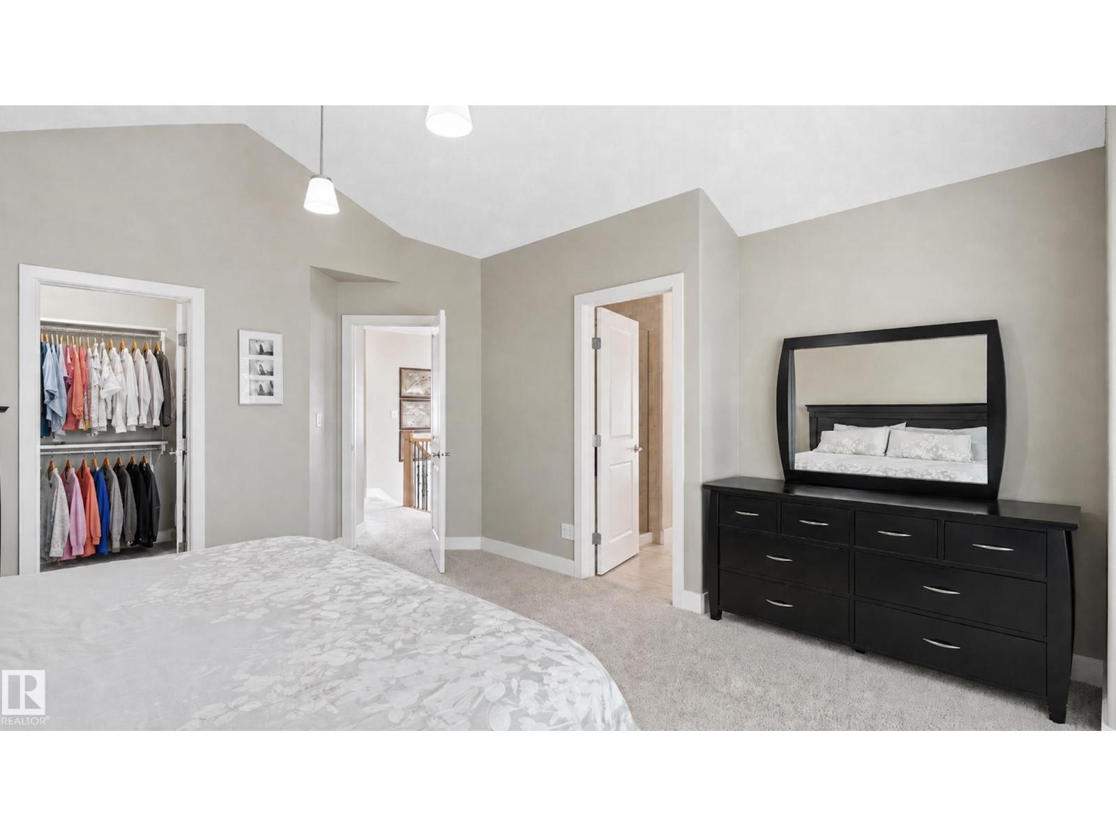 9847 92 Avenue NW - Photo 19