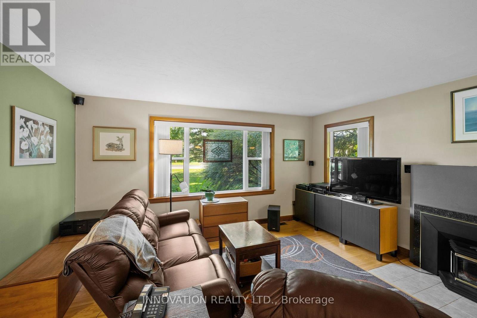2 Bed, 1 Bath House for Sale in Ottawa – 3885 CARP ROAD, Ottawa – MLS# X13672228 - Image 7