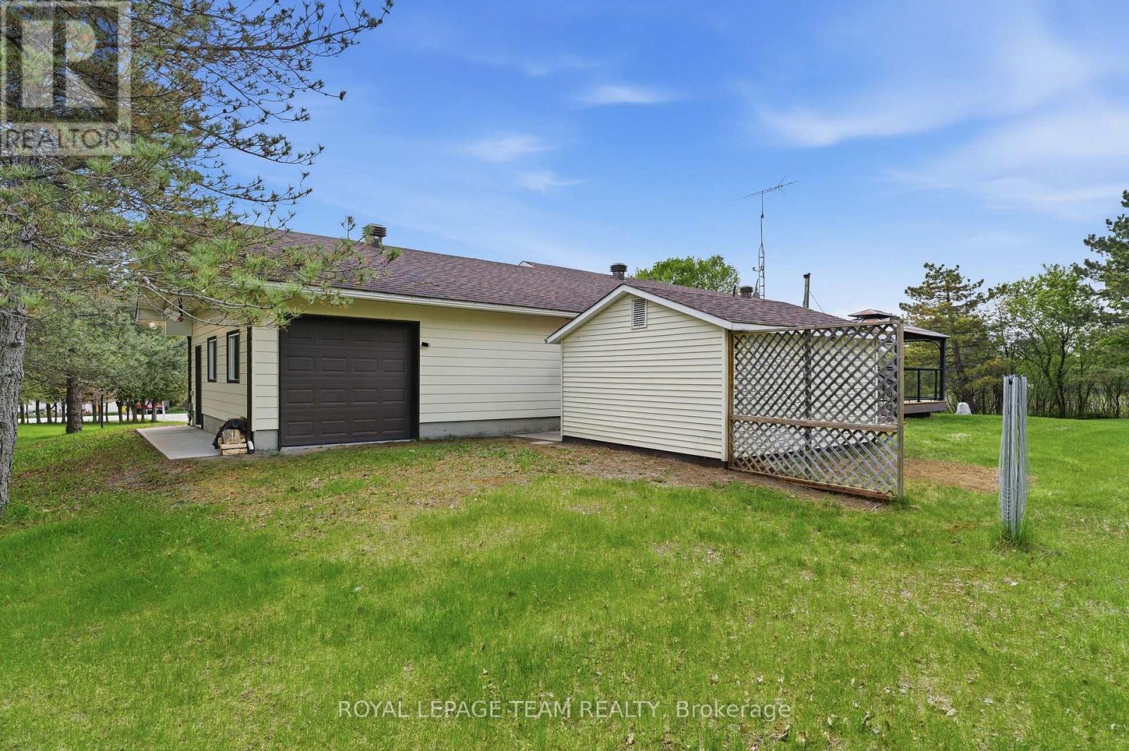 2754 TATLOCK ROAD - Image 26