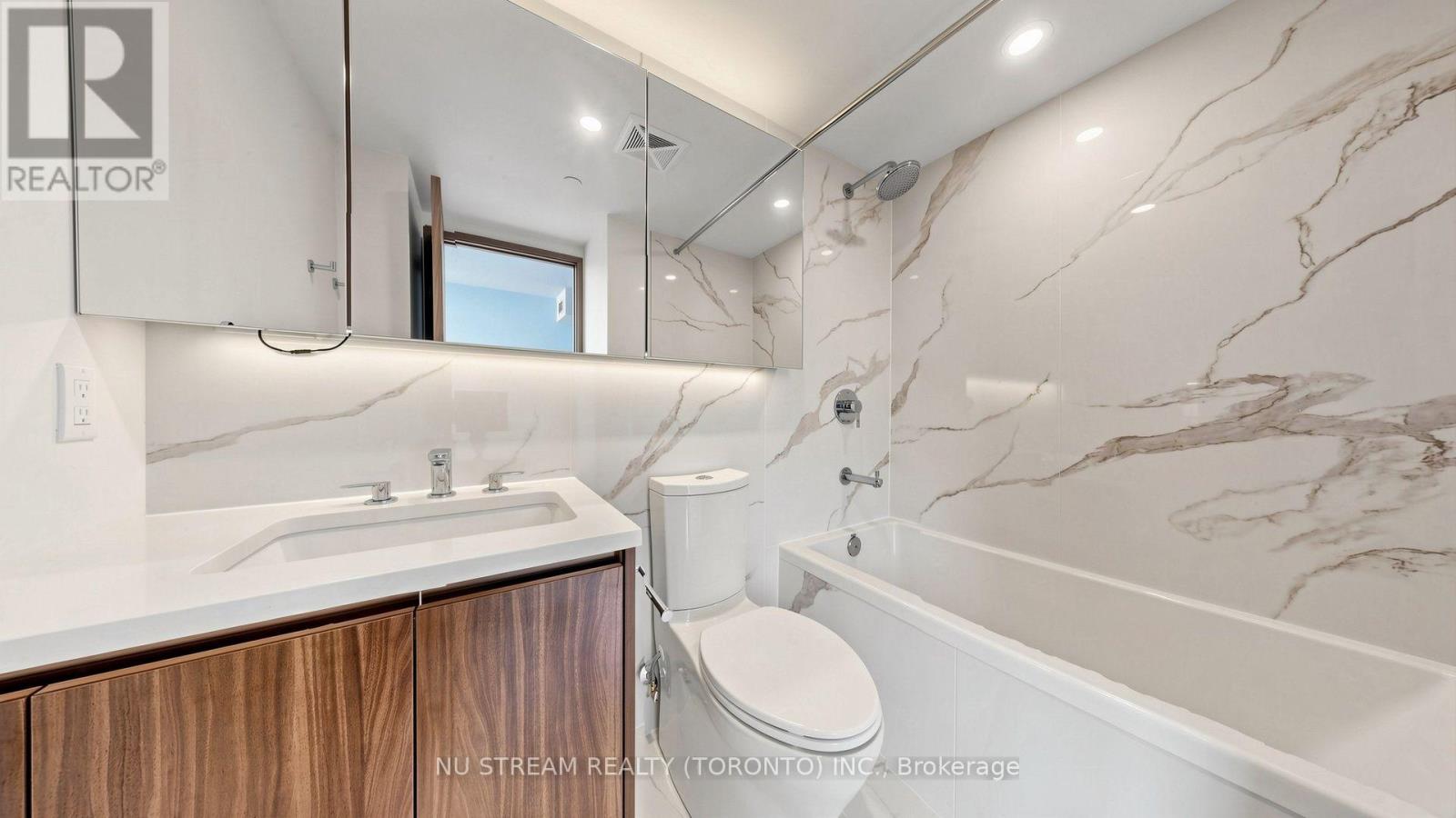 #4805 3 CONCORD CITYPLACE WAY - 20